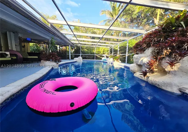 Photo 1 of Single family home for sale at 2630 Monroe St, Hollywood, FL 33020 | MLS# A12034899 | Listing updated on 2026-10-01