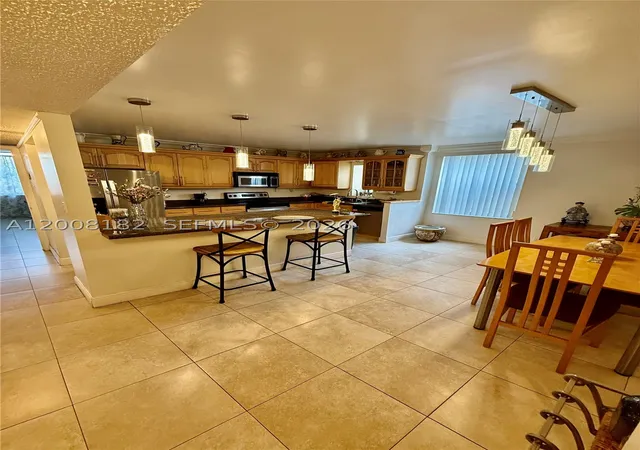 Photo 1 of Condo for sale at 20381 Ne 30th Ave #320-7, Miami, FL 33180 | MLS# A12008182 | Listing updated on 2026-08-04