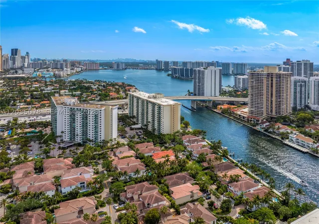 23rd image of 19380 Collins Ave #317, Sunny Isles Beach, FL 33160 | MLS# A12035078