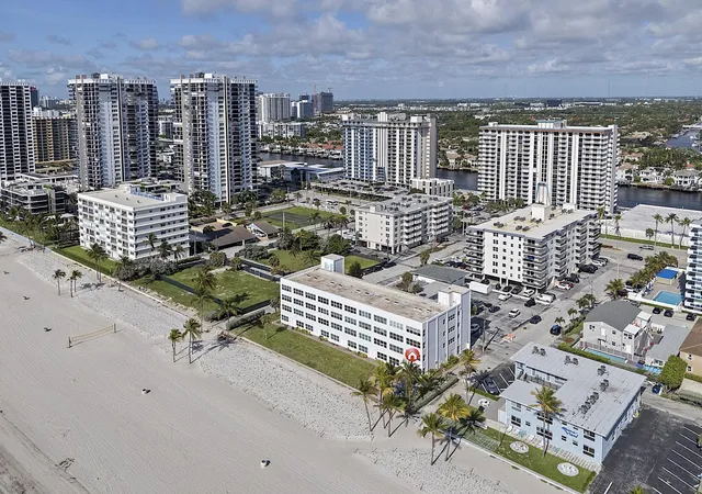 Homes for sale in Hollywood, FL | 1801 S Surf Rd #2a, Hollywood, FL 33019 | MLS# B26039604