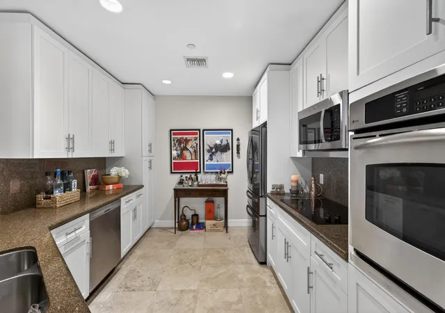 Homes for sale in Weston, FL | 16102 Emerald Estates Dr #220, Weston, FL 33331 | MLS# B26039607