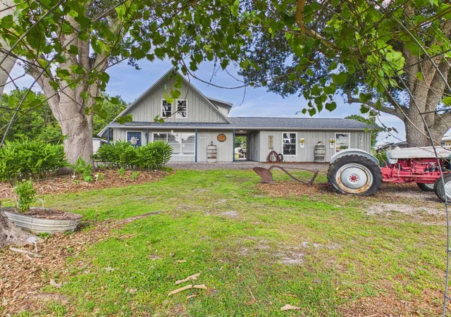 3rd image of 136 Sw 85Th Ave, Okeechobee, FL 34974 | MLS# B26039622