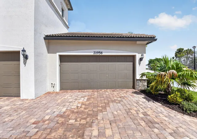 2nd image of 21956 Canadensis Cir, Boca Raton, FL 33428