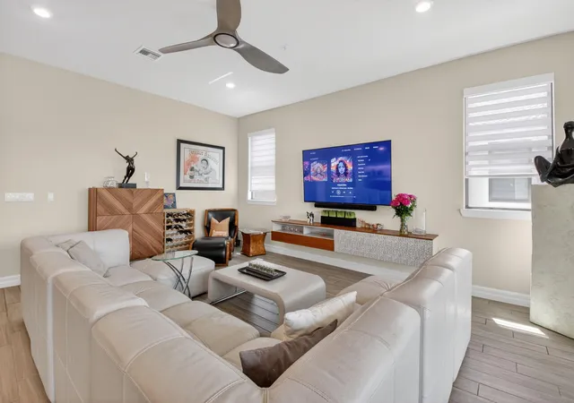 5th image of 21956 Canadensis Cir, Boca Raton, FL 33428