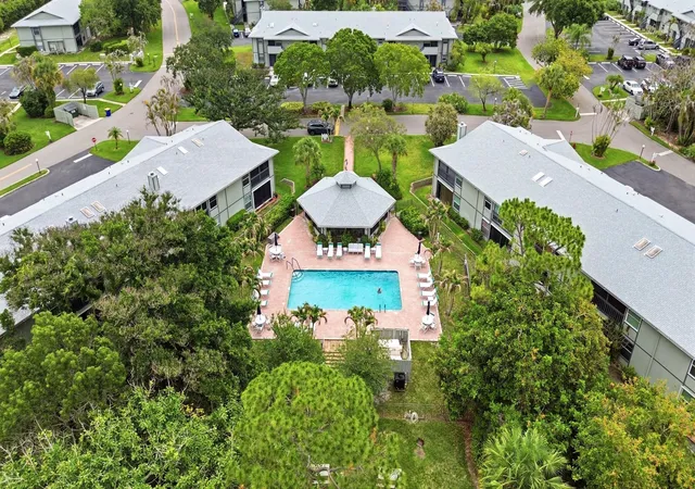 Homes for sale in Hobe Sound, FL | 8227 Se Croft Cir #K-7, Hobe Sound, FL 33455 | MLS# B26039727