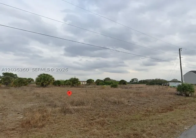 2nd image of 8017 Mangrove, La Belle, FL 33935 | MLS# A12035360