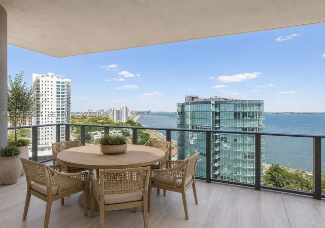 Homes for sale in Tampa, FL | 3015 S Ysabella #1501, Tampa, FL 33629 | MLS# A12035554