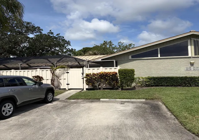 Homes for sale in Palm Beach Gardens, FL | 5654 Golden Eagle Cir, Palm Beach Gardens, FL 33418 | MLS# B26039886