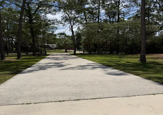 4th image of 15647 N 116Th Ter Ter N, Jupiter, FL 33478 | MLS# B26039905