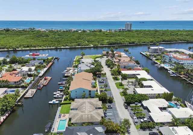 Homes for sale in Fort Lauderdale, FL | 2751 Ne 15th St #103, Fort Lauderdale, FL 33304 | MLS# B26039995