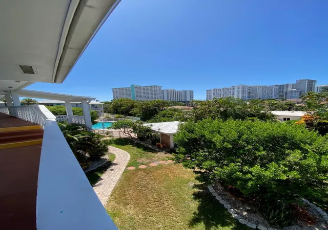 Homes for sale in Lauderdale By The Sea, FL | 224 Hibiscus Ave #253, Lauderdale By The Sea, FL 33308 | MLS# B26039951