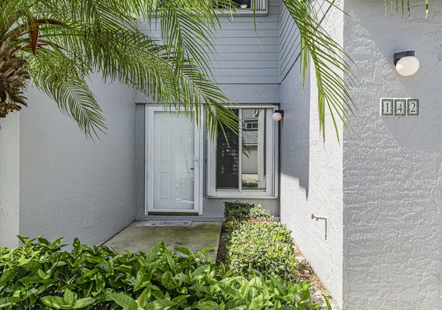 4th image of 4949 N Hwy A1A #142, Fort Pierce, FL 34949 | MLS# B26040045