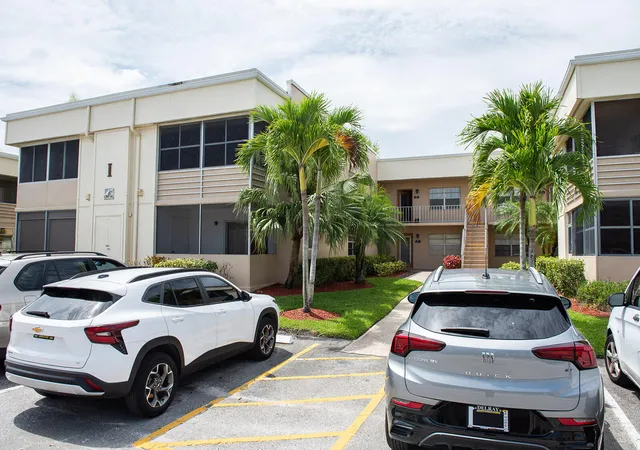 Homes for sale in Delray Beach, FL | 416 Capri I, Delray Beach, FL 33484 | MLS# B26040146