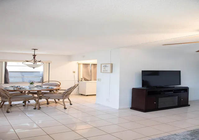 Homes for sale in Delray Beach, FL | 416 Capri I, Delray Beach, FL 33484 | MLS# B26040146