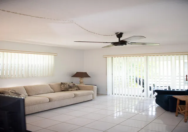 Homes for sale in Delray Beach, FL | 416 Capri I, Delray Beach, FL 33484 | MLS# B26040146