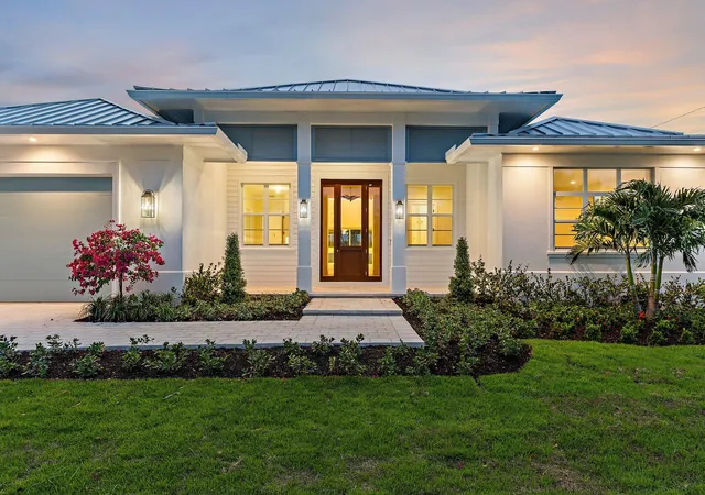 2nd image of 131 Dory Rd S, North Palm Beach, FL 33408 | MLS# B26040178