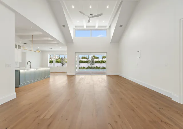 4th image of 131 Dory Rd S, North Palm Beach, FL 33408 | MLS# B26040178