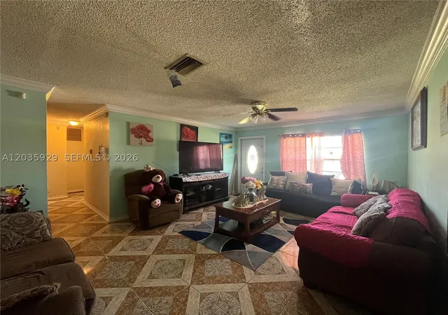 2nd image of 314 Sw 79th Way, North Lauderdale, FL 33068 | MLS# A12035929