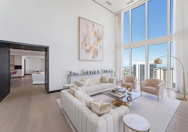 4th image of 333 Las Olas Wy #4206, Fort Lauderdale, FL 33301 | MLS# B26040248