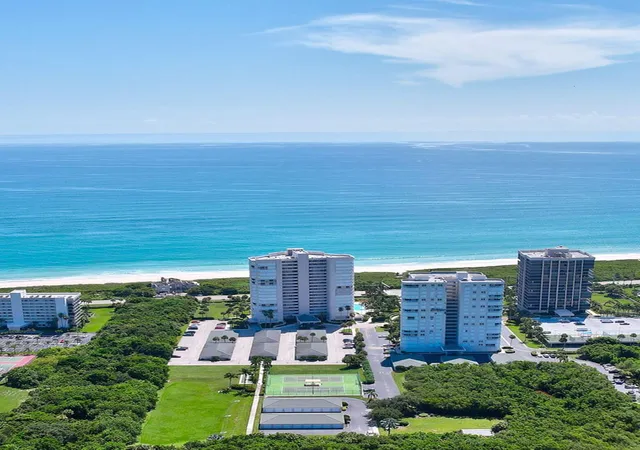 Homes for sale in Hutchinson Island, FL | 5051 N Hwy A1a #T-6, Hutchinson Island, FL 34949 | MLS# B26040294