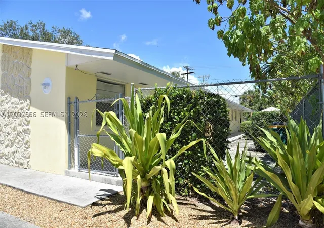 1st image of 1008 N 18 Avenue, Lake Worth, FL 33460 | MLS# A12032556