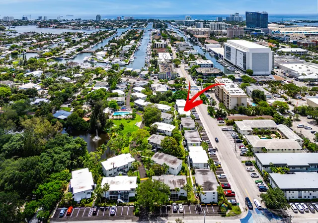 Homes for sale in Fort Lauderdale, FL | 1045 Se 15th Street, Fort Lauderdale, FL 33316 | Houzeo