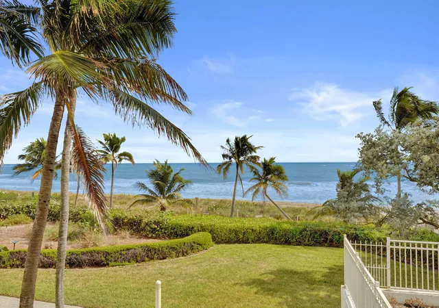 Homes for sale in Lauderdale By The Sea, FL | 1440 S Ocean Blvd #12a, Lauderdale By The Sea, FL 33062 | MLS# B26040370