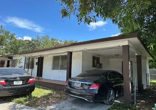 Photo 2 of Multi family home for sale at 545 Nw 81st St, Miami, FL 33150 | MLS# A12036179 | Listing updated on 2026-10-01