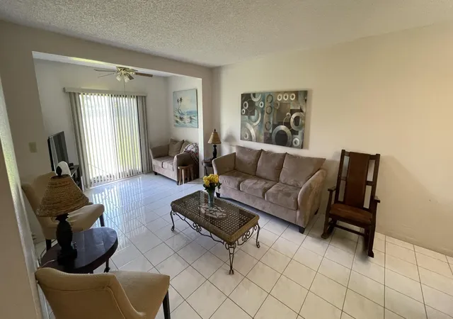 4th image of 7911 Southgate Blvd, North Lauderdale, FL 33068