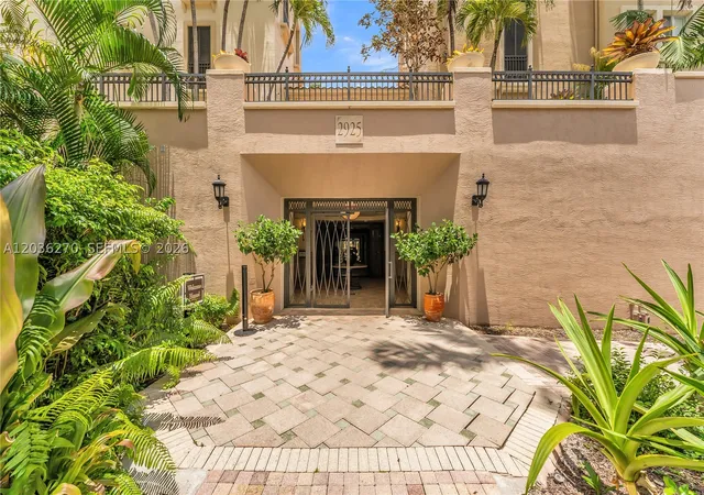 4th image of 2925 Nw 126Th Ave #306-1, Sunrise, FL 33323 | MLS# A12036270