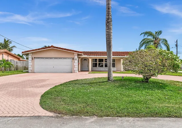 2nd image of 641 Se 11th St, Pompano Beach, FL 33060 | MLS# B26040514