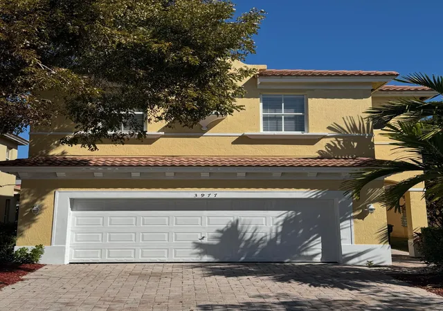 Homes for sale in Homestead, FL | 3977 Ne 11th Dr, Homestead, FL 33033 | MLS# B26040660