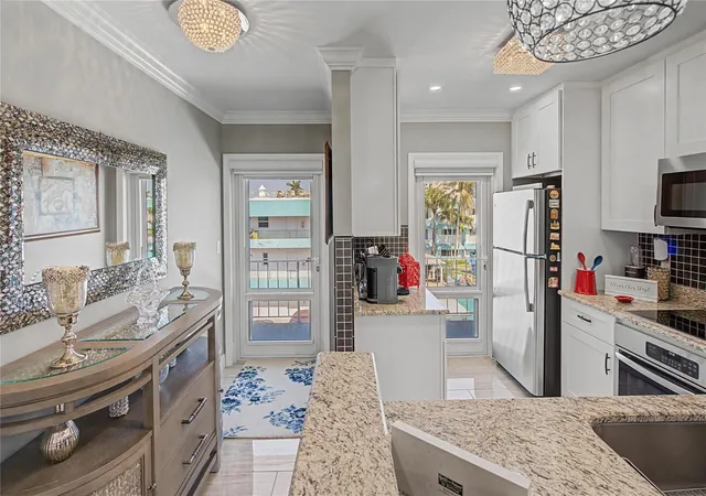Homes for sale in Lauderdale By The Sea, FL | 1461 S Ocean Blvd #328, Lauderdale By The Sea, FL 33062 | MLS# B26040666