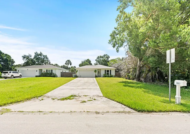 Homes for sale in Vero Beach, FL | 1022 41st Ave, Vero Beach, FL 32960 | MLS# B26040684
