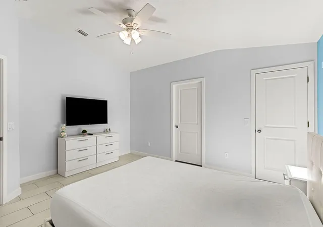 Homes for sale in Vero Beach, FL | 1022 41St Ave, Vero Beach, FL 32960 | MLS# B26040684
