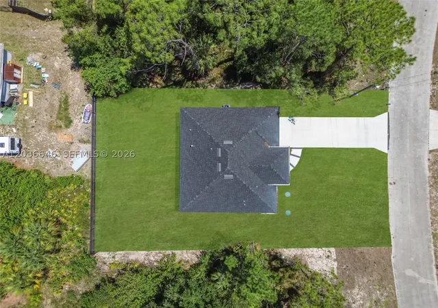 5th image of 5035 Spinnaker Rd, La Belle, FL 33935 | MLS# A12036646