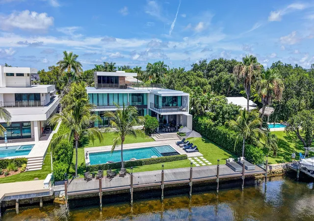 3rd image of 1529 Middle River Dr, Fort Lauderdale, FL 33304 | MLS# B26040724