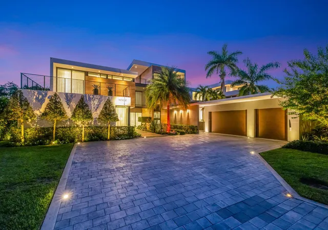 4th image of 1529 Middle River Dr, Fort Lauderdale, FL 33304 | MLS# B26040724