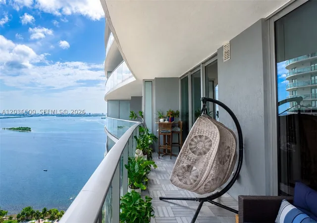 Condo for sale at 488 Ne 18Th St #3007, Miami, FL 33132 | MLS# A12036500 | Listing updated on 2026-10-07