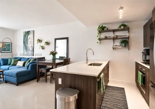 Photo 3 of Condo for sale at 488 Ne 18Th St #3007, Miami, FL 33132 | MLS# A12036500 | Listing updated on 2026-10-07