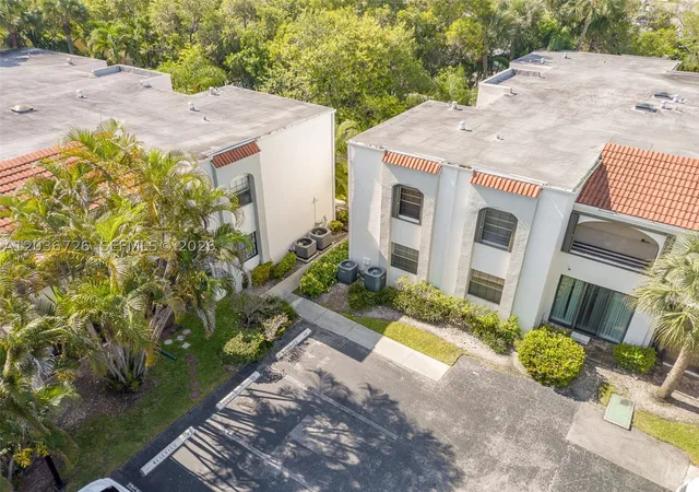 2nd image of 3578 Magellan Cir #232-3, Aventura, FL 33180 | MLS# A12036726