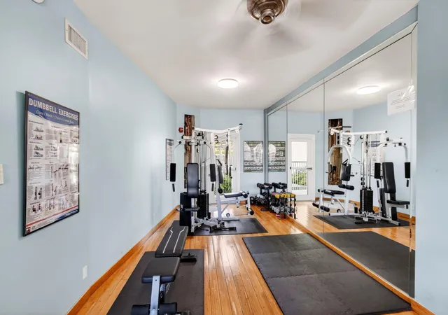 Homes for sale in Fort Lauderdale, FL | 3250 Ne 28th Street, Fort Lauderdale, FL 33308 | Houzeo
