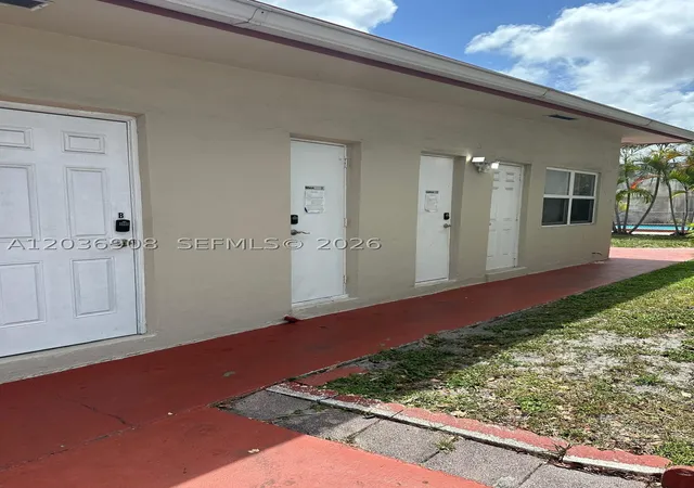 Photo 1 of Condo for sale at 2916 Funston St #47A, Hollywood, FL 33020 | MLS# A12036908 | Listing updated on 2026-08-02