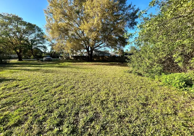 Homes for sale in Vero Beach, FL | 8922 102nd Ave, Vero Beach, FL 32967 | MLS# B26040947