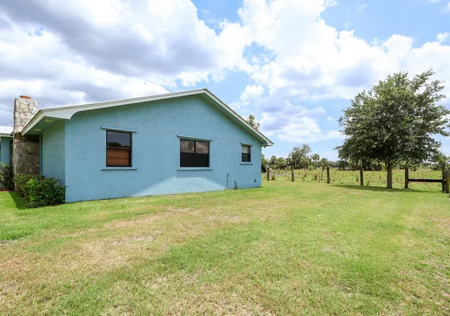 4th image of 860 Nw 141St St, Okeechobee, FL 34972 | MLS# B26040980