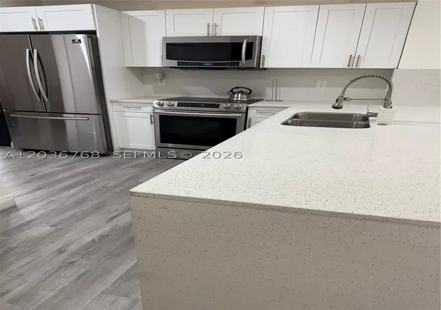 Homes for sale in Miramar, FL | 2432 Sw 99th Way, Miramar, FL 33025 | MLS# A12036768