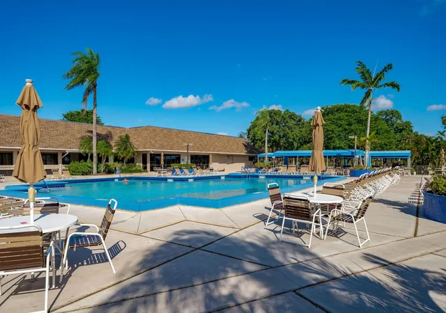 2nd image of 9660 Sunrise Lakes Blvd, Sunrise, FL 33322