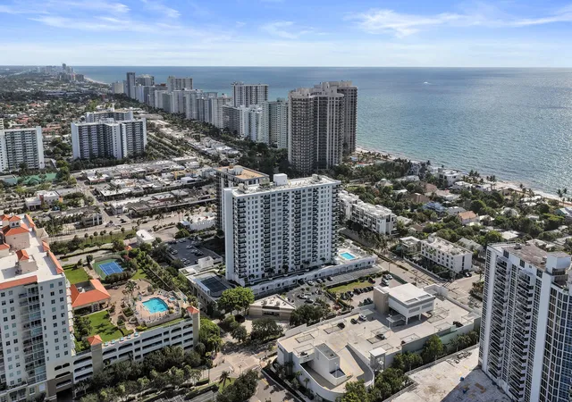 3rd image of 3015 N Ocean Blvd #3d, Fort Lauderdale, FL 33308 | MLS# B26041108