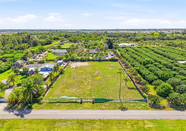 3rd image of 23600 Sw Sw 122 Ave, Homestead, FL 33032 | MLS# A12037223