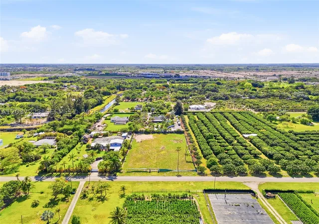 5th image of 23600 Sw Sw 122 Ave, Homestead, FL 33032 | MLS# A12037223